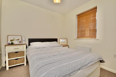 2 bedroom flat to rent, Venables Way, Lincoln