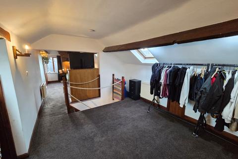 5 bedroom end of terrace house for sale, Chapel Street, Shafton, S72