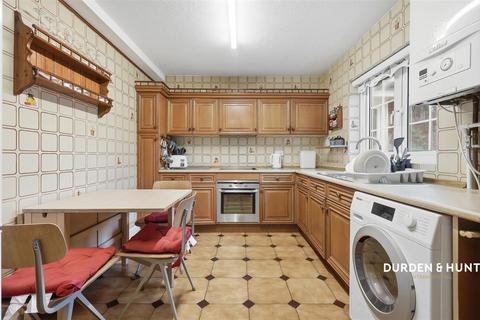 undefined, Kingsley Road, Loughton, IG10