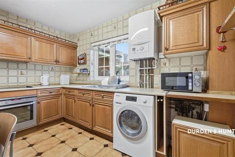 undefined, Kingsley Road, Loughton, IG10