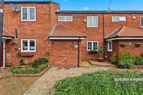 Kingsley Road, Loughton, IG10