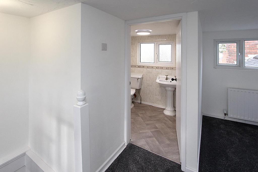 Bedroom 1 En Suite