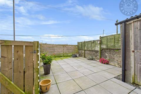 undefined, 'Stylish Two-Storey Maisonette with Private Garden Appeal'