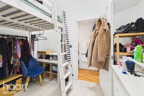 1 bedroom flat for sale, Bushy Park, Bristol