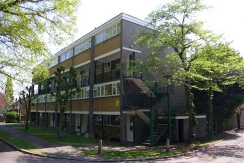 undefined, Link Way, Denham Green