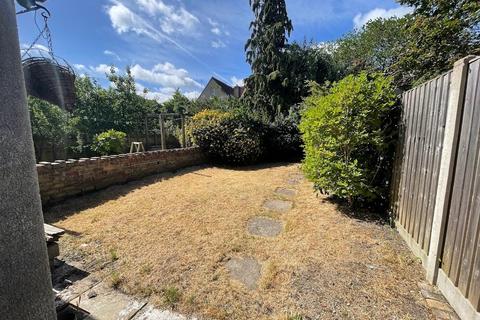 5 bedroom terraced house to rent, Quarrington Road, Bristol BS7