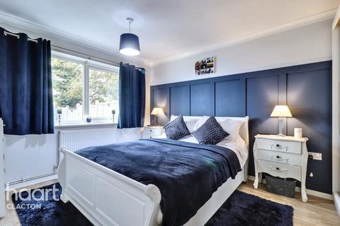 9 Allen Way, St Osyth, Clacton-on-sea, CO16 8NS