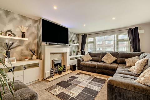 1 bedroom flat for sale, Emmerson Gardens, Whitstable, CT5