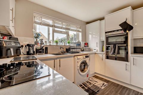 1 bedroom flat for sale, Emmerson Gardens, Whitstable, CT5