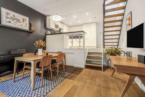 undefined, Shore Road, London E9