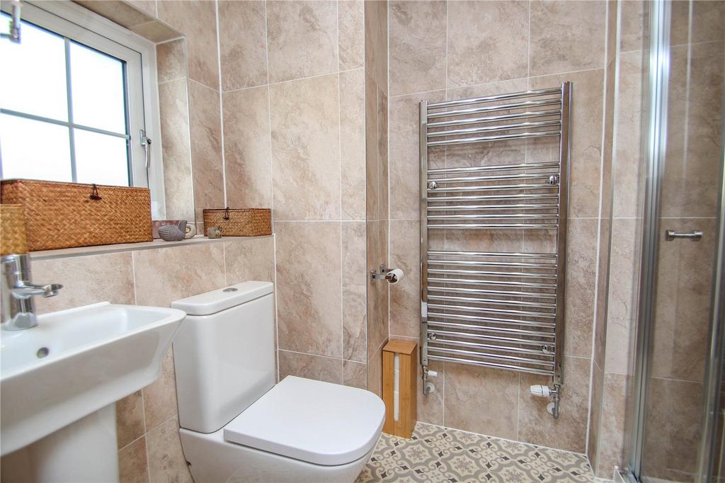 Ensuite