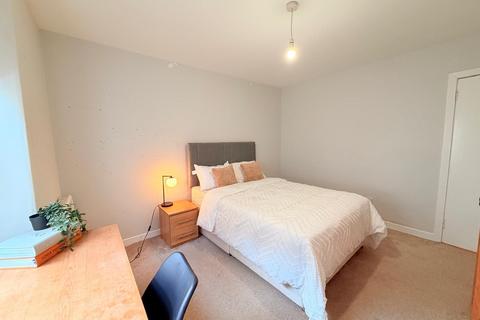 2 bedroom flat to rent, Leith Walk, Edinburgh, EH6
