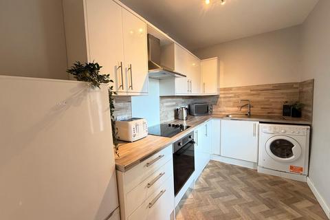 2 bedroom flat to rent, Leith Walk, Edinburgh, EH6