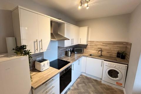 2 bedroom flat to rent, Leith Walk, Edinburgh, EH6