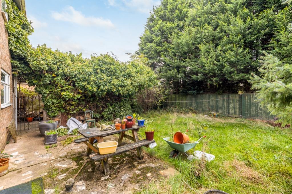 232 Abingdon House (Spalding)-12