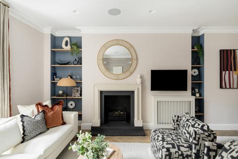 4 bedroom terraced house for sale, Glebe Place, London, SW3