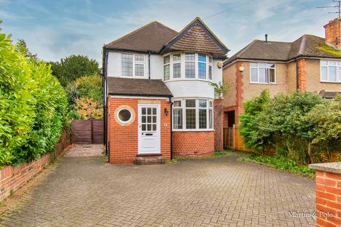 undefined, The Crescent, Earley, Reading