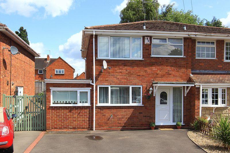 WOMBOURNE, Clee View Road 3 bed semidetached house £169,950