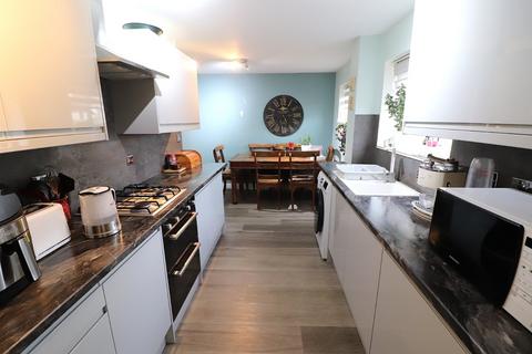 3 bedroom end of terrace house for sale, Chells Way, Stevenage, Hertfordshire, SG2
