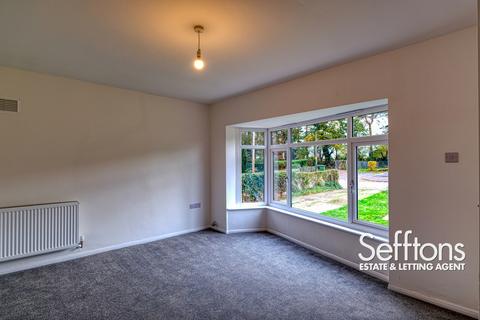 2 bedroom semi-detached bungalow for sale, Elizabeth Avenue, Norwich, Norfolk
