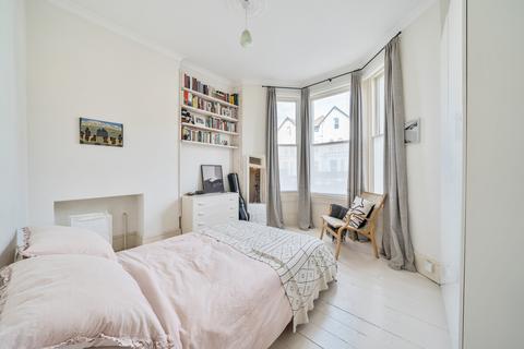 undefined, Mount Pleasant Road, London
