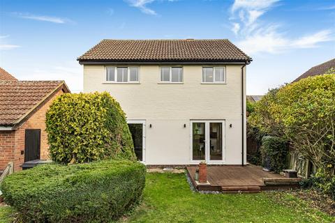 4 bedroom detached house for sale, Borradale Court, Steeple Bumpstead CB9