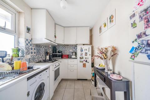 2 bedroom flat for sale, Paragon Road, Hackney, London, E9