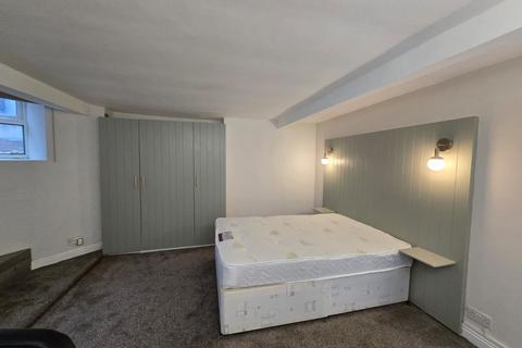 undefined, 10e Tapton House Road, Sheffield S10 5BY