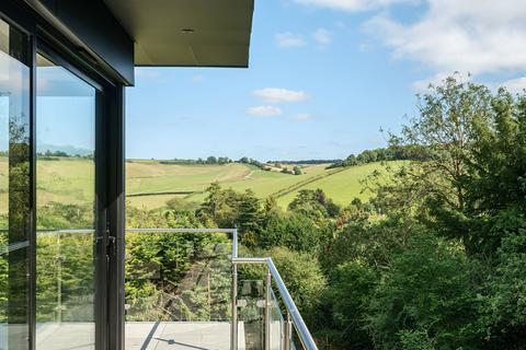 undefined, Butlers Dene Road, Woldingham, CR3
