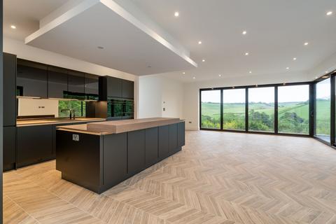 undefined, Butlers Dene Road, Woldingham, CR3