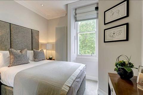 1 bedroom flat to rent, Kensington Gardens Square, Bayswater, London, W2