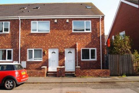 3 bedroom terraced house to rent, Littleburn Lane, Langley Moor, Durham, DH7