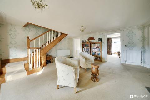 4 bedroom semi-detached house for sale, Castle Road, Halton, WA7