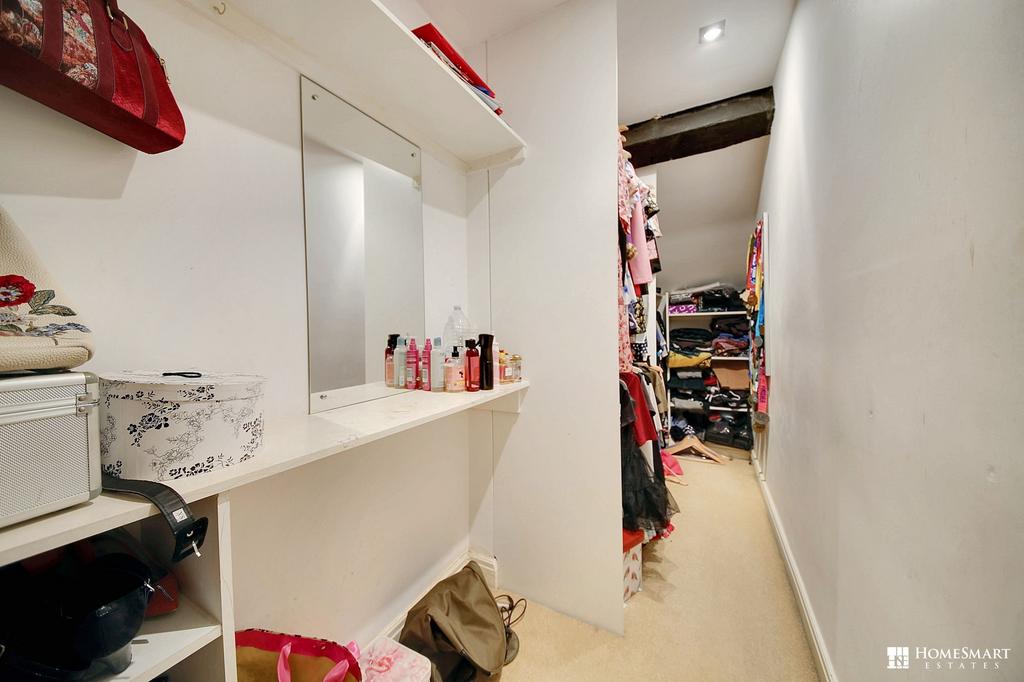 Walk In Wardrobe