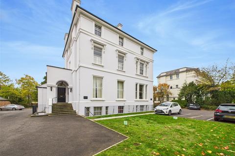 2 bedroom apartment for sale, The Park, Cheltenham, Gloucestershire, GL50