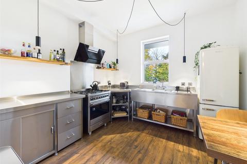 2 bedroom apartment for sale, The Park, Cheltenham, Gloucestershire, GL50