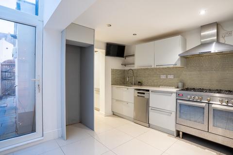 41 Alfred Road, Gravesend, DA11 7QF