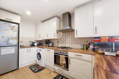 undefined, Imperial Drive, Harrow HA2