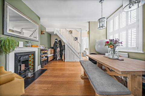 4 bedroom semi-detached house for sale, Jacobs Well Road, Guildford GU4