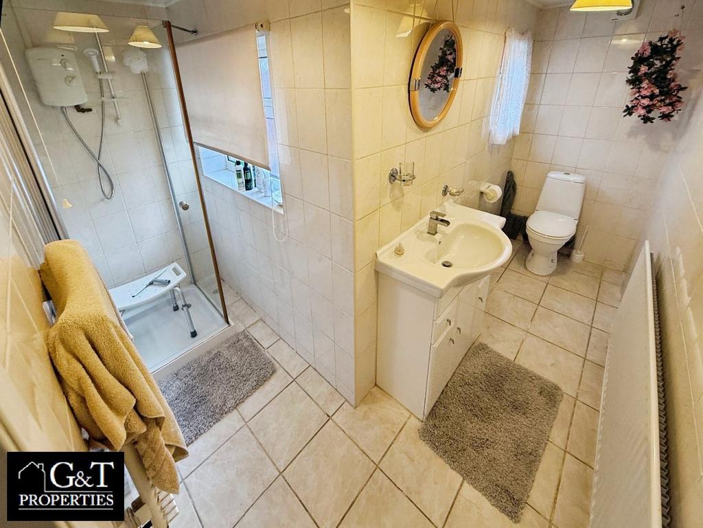 Family bathroom