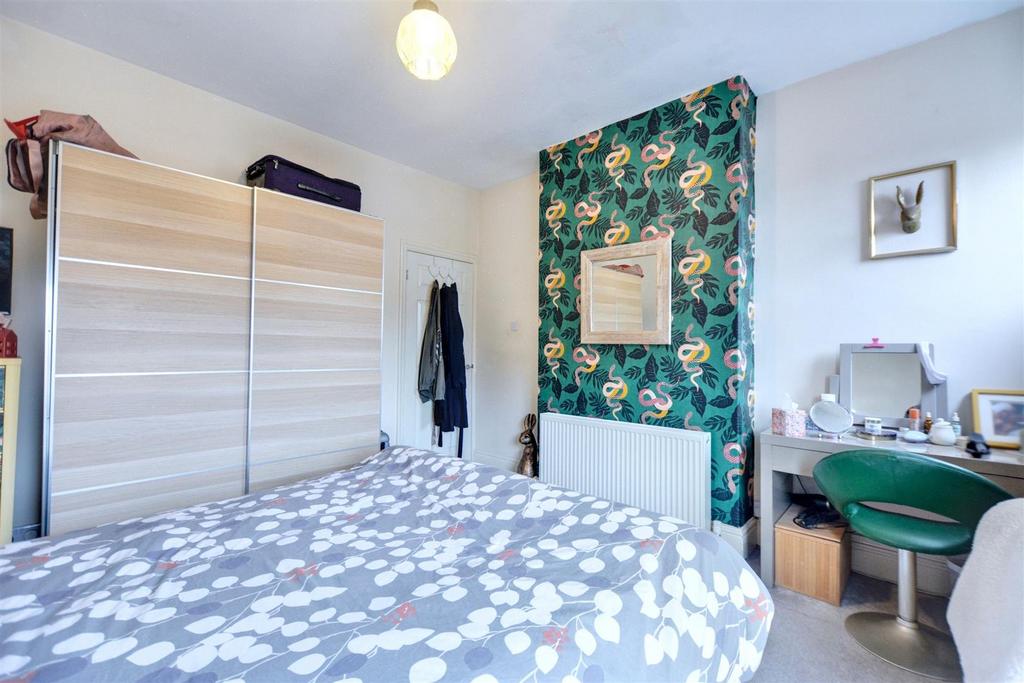 Bedroom 1 2.jpeg