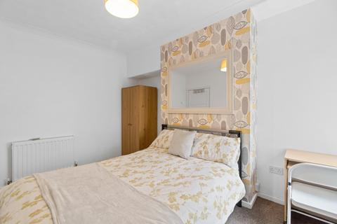 1 bedroom in a house share to rent, 9 College Road, Devon PL2