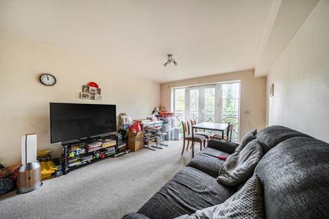 2 bedroom flat for sale, Chesham,  Buckinghamshire,  HP5