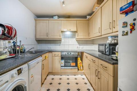 2 bedroom flat for sale, Chesham,  Buckinghamshire,  HP5