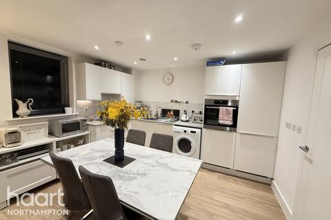 undefined, Goldcrest Close, Daventry