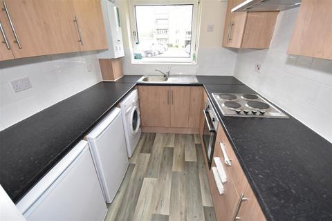 1 bedroom maisonette for sale, Lower Queens Road, Buckhurst Hill IG9