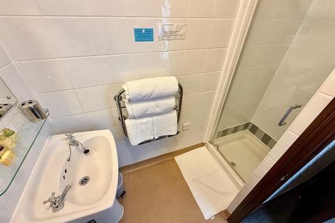 9 bedroom terraced house for sale, North Denes Road, Great Yarmouth