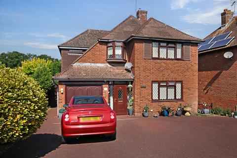 Fairlawn Drive, East Grinstead, RH19