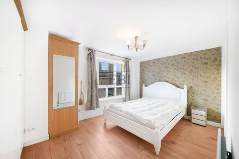 2 bedroom apartment for sale, Galleons View, 1 Stewart Street, London, E14