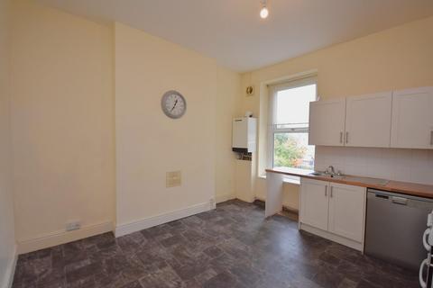 4 bedroom house to rent, 13a Victoria Road, Penarth, CF64 3EG